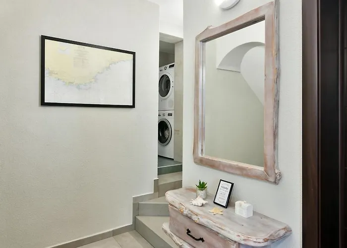 The Waterfall - Free Parking Apartment Balchik