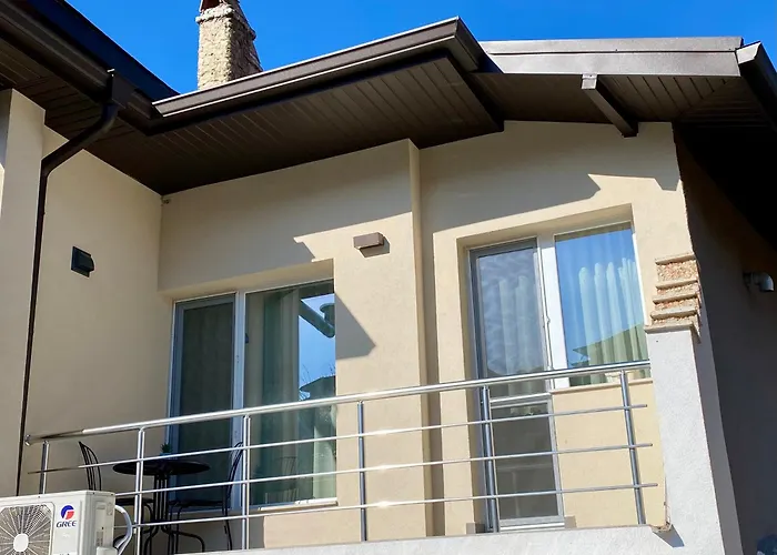 The Waterfall - Free Parking Apartment Balchik